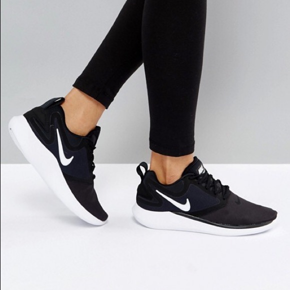 Nike Shoes | Nike Womens Lunarsolo Size 